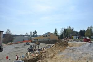 Takole pa je potekala gradnja. 